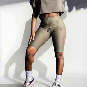 Sprayground Bike Shorts Army Green‎ Logo Large Stretch Athleisure Gym Cute